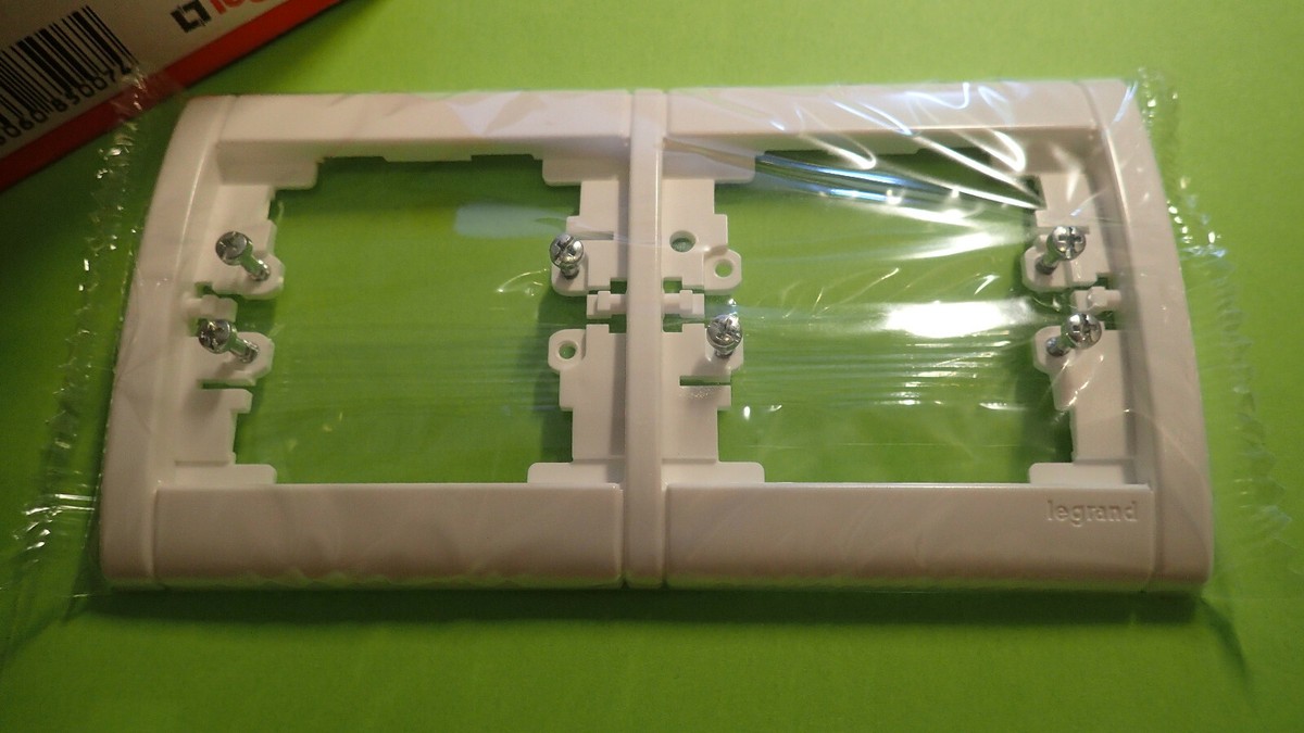 Plaque Double Horizontale Legrand Sagane Opalis Blanche - Référence 85007