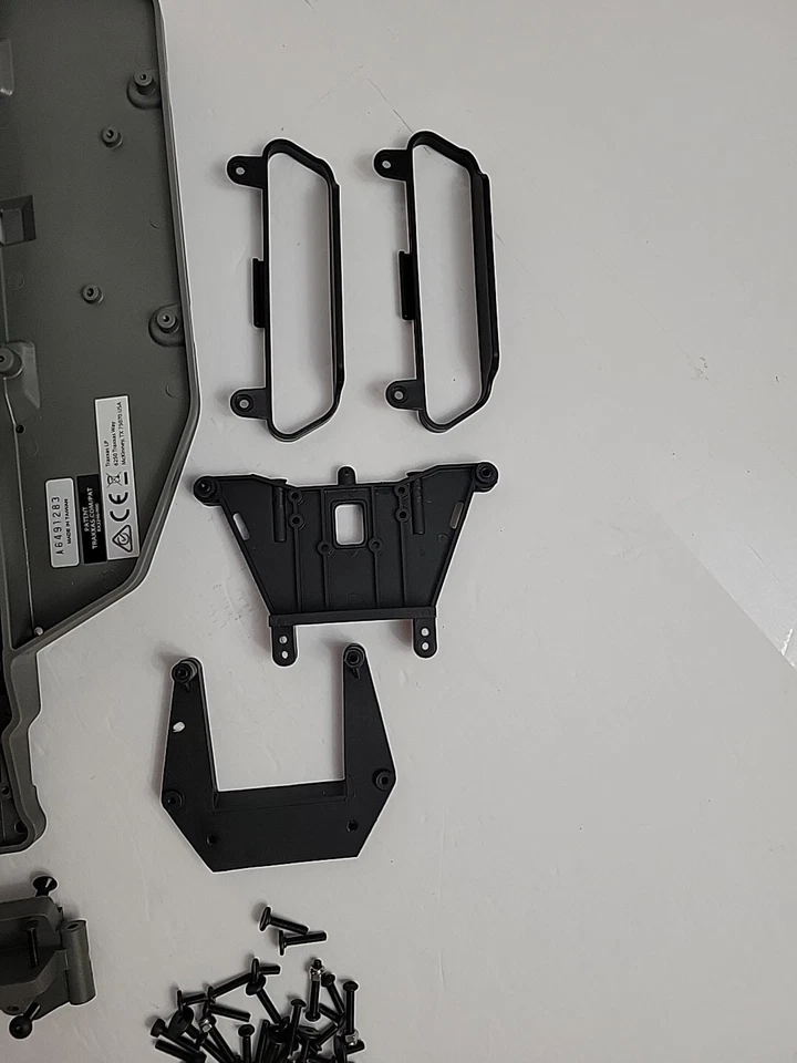 Fits Traxxas Slash 2wd Chassis Kit NEW - Image 4 of 4