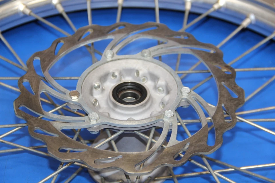 02-13 CRF250R CRF450R 2008 buje central de rueda delantera radios de llanta tubo de neumático Foto 2 de 4