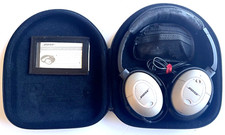 BOSE QUIET COMFORT 2 QC2 ACOUSTIC NOISE CANCELLING HEADPHONES IN CASE  ADAPTORS
