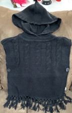 GIRLS SWEATER CAPE VEST SIZE 7/8 BLACK KNIT FRINGE SUPER CUTE 