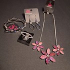 Best Pick Paparazzi - Plucked Petals White Earrings — photo 3