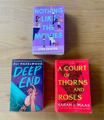   Romance/Fantasy Bücher Englisch   Lynn Painter, Ali Hazelwood & Sarah J. Maas