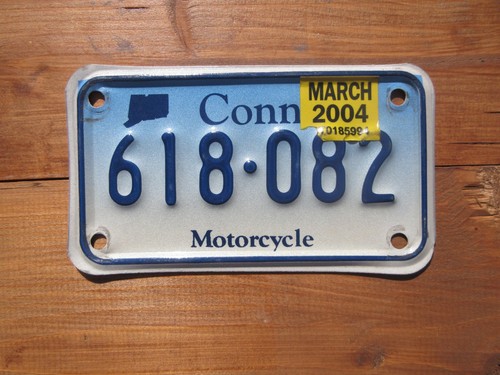 2004 Connecticut Motorcycle License Plate 618 082