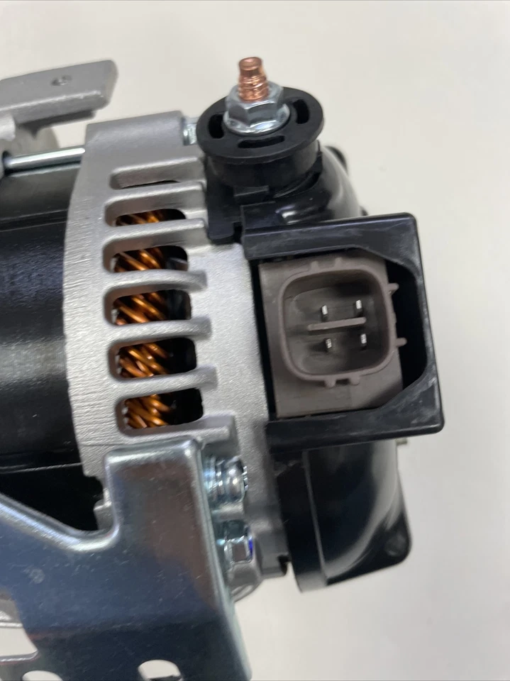 Fits Toyota Alphard ANH10 2.4 2AZ Alternator 2002 - 2008 Series 10 BRAND NEW - Image 2 of 4