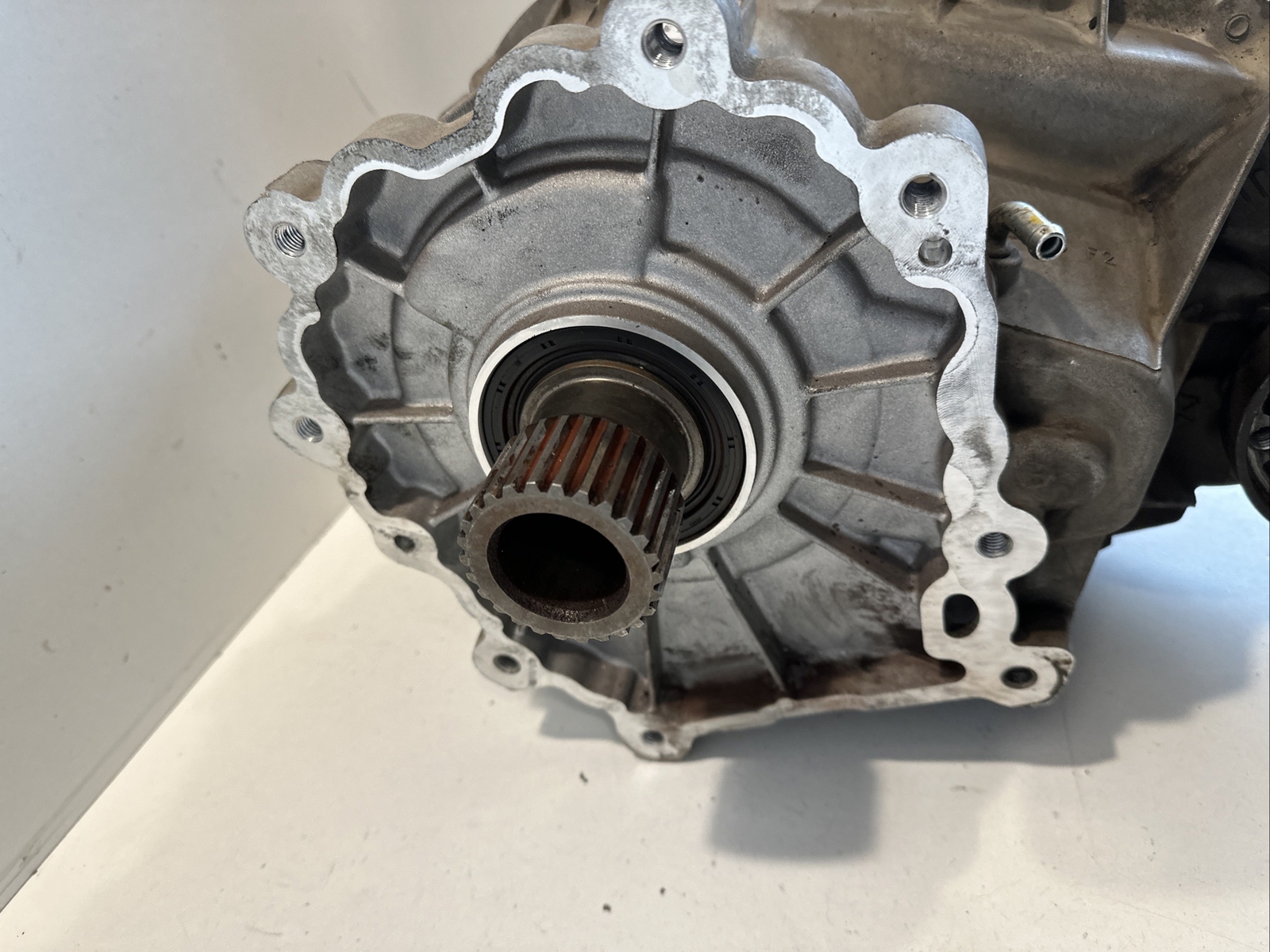 Jeep Grand Cherokee transfer box p52853665af genuine 3.0 crd 2012  