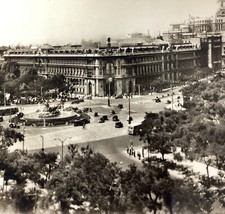 Spain RPPC Postcard Vtg 1960s Madrid Cebeles Fountain Bank Cars Round