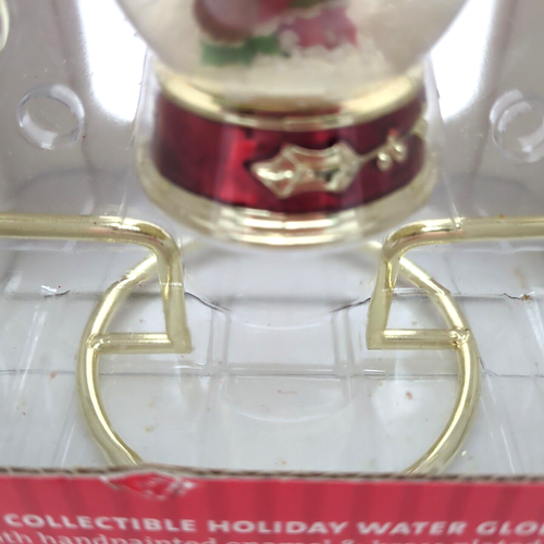 New Harvey Lewis Collectible Holiday Water Globe Christmas Bears Tarnish Free - Picture 10 of 10