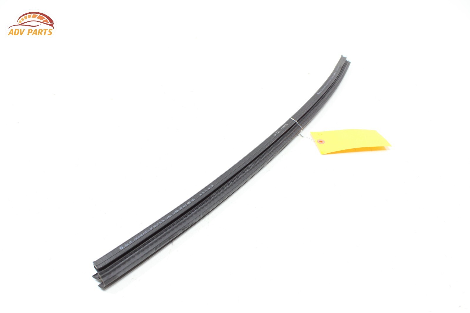 2017-20 BENTLEY BENTAYGA REAR RIGHT DOOR WINDOW INNER BELT WEATHERSTRIP SEAL OEM