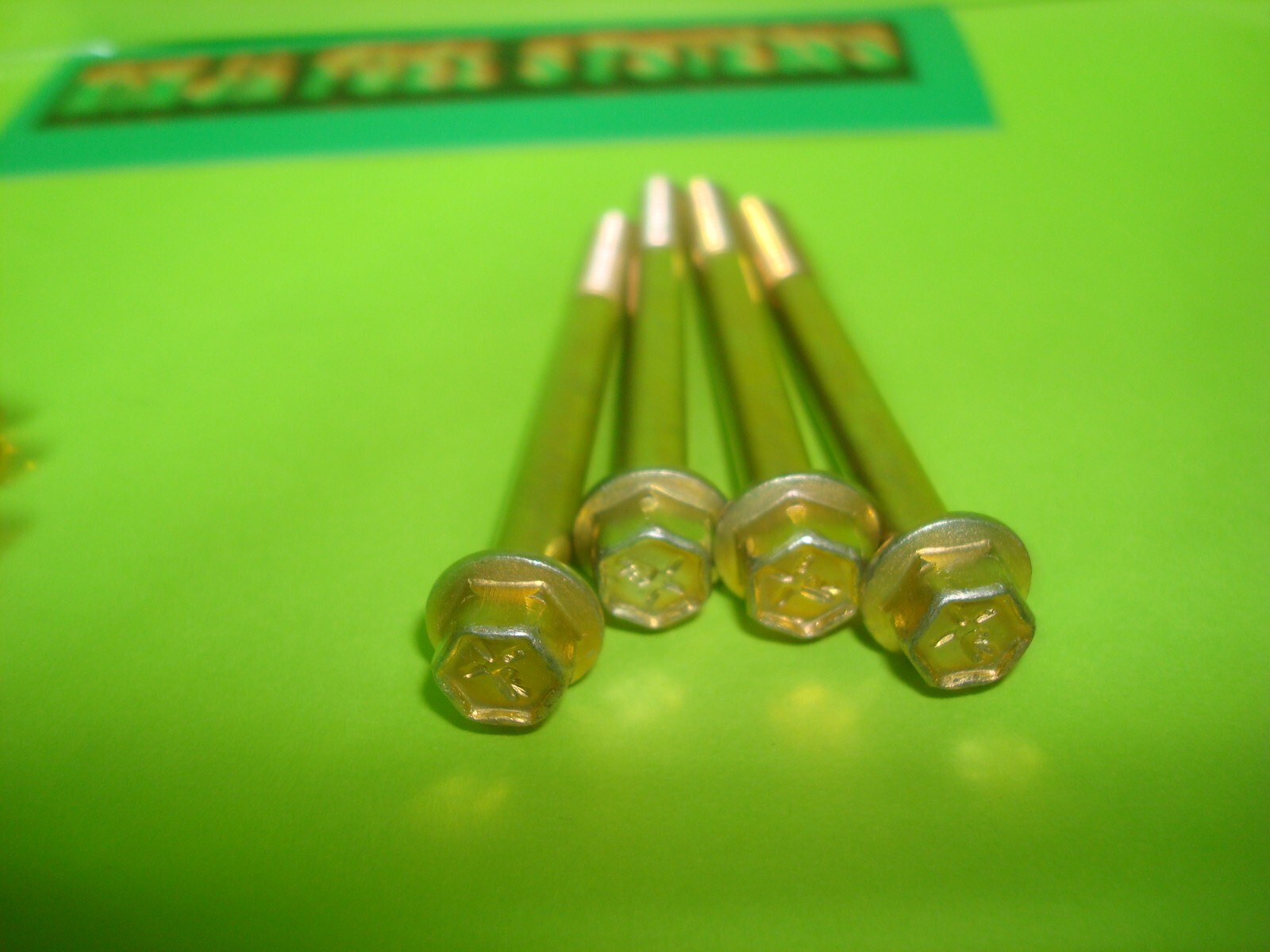 HOLLEY CARBURETOR VACUUM SECONDARY FUEL BOWL SCREW SET FRONT & REAR