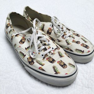 pineapple skull vans