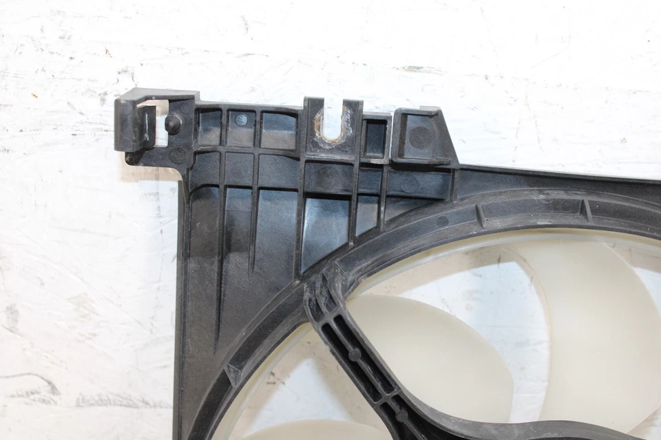 Conjunto de ventilador de radiador Subaru WRX STI 2018-2021 2,5 L OEM IO52 Foto 2 de 4