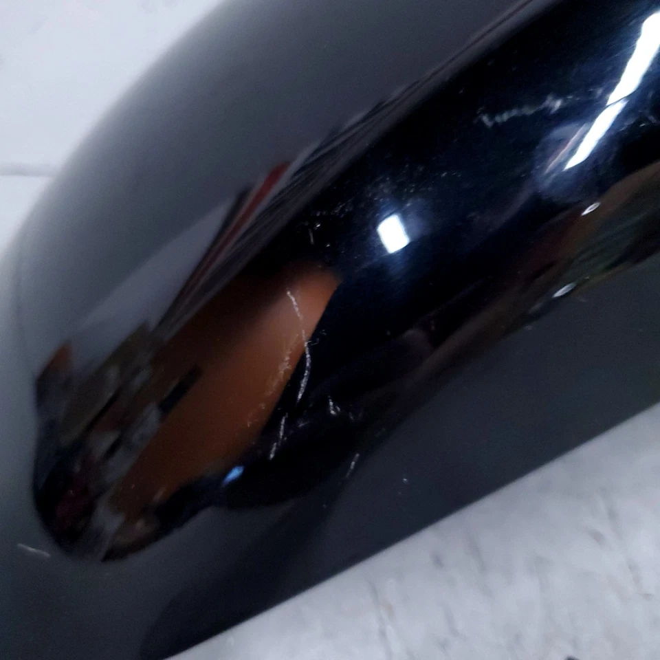 Guardabarros delantero Harley-Davidson Softail Fat Boy 97-99 Evo Vivid Black 59139-97 Foto 3 de 4