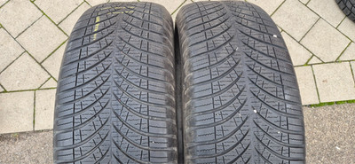 2x Goodyear Vector 4Seasons SUV G3 255/60 R18 112V XL M+S Bj21 5,5mm