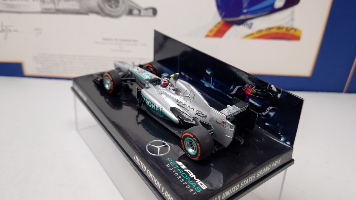 MINICHAMPS /F1 2013 MERCEDES AMG-F1 W04 - LEWIS HAMILTON - 1