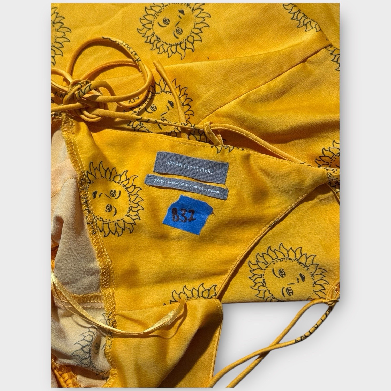 Urban Outfitters Yellow Sun Print Slit Slip Dress Women’s XS-TP Summer Outfit image 4