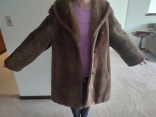 Vintage Fur Coat - Women's Medium