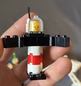 Lego Voyage Into Space set 9320 (Journey Into Space) 2003 - Vintage Incomplete 
