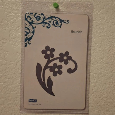 New ~ Lifestyle Crafts QuicKutz Cutting Die 4x4 - flourish REV-0148-S