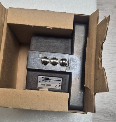 Balluff Reihengrenzschalter BNS-519-D3-L12-100-10-FD neu