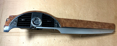 2008-2012 BUICK ENCLAVE CENTER DASH BEZEL TRIM PANEL W/ AIRVENT CLOCK