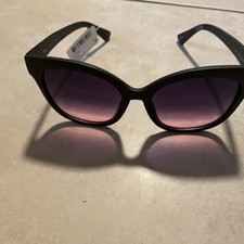 QUAY Women's ITS MY WAY QW-000144 Matte Black/Black Pink Fade Lenses Sunglasses