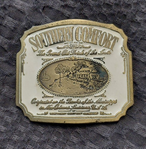 Southern Comfort white enamel Made in USA belt buckle 1990 Fantastic ...