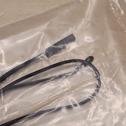 GIGABYTE Thermistor cable with Temperature Sensor (P/N: 12RH1-001002-01R) - Afbeelding 2 van 2