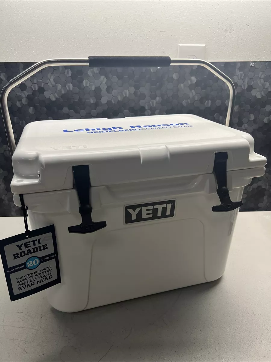 YETI ROADIE 20 COOLER YR20-112 WHITE ( WITH LOGO COMPANY )