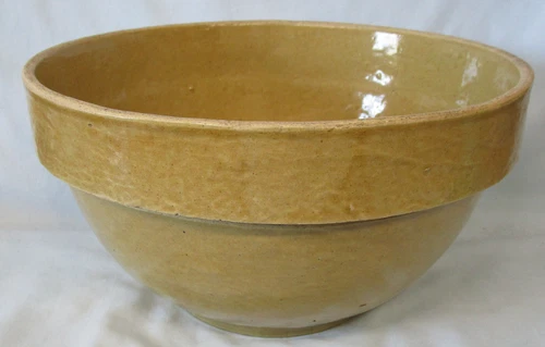 Bauer Yellow Wear #9 Mixing Bowl 10 1/2"