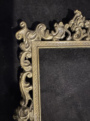 Vintage Ornate Brass Metal Easel Back Picture Frame Made In Italy ๐ฎ๐น Look ๐ - Picture 12 of 19