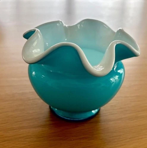 Fenton Aqua Teal Cased Glass Crimped Ruffle Edge Rose Bowl / Vase
