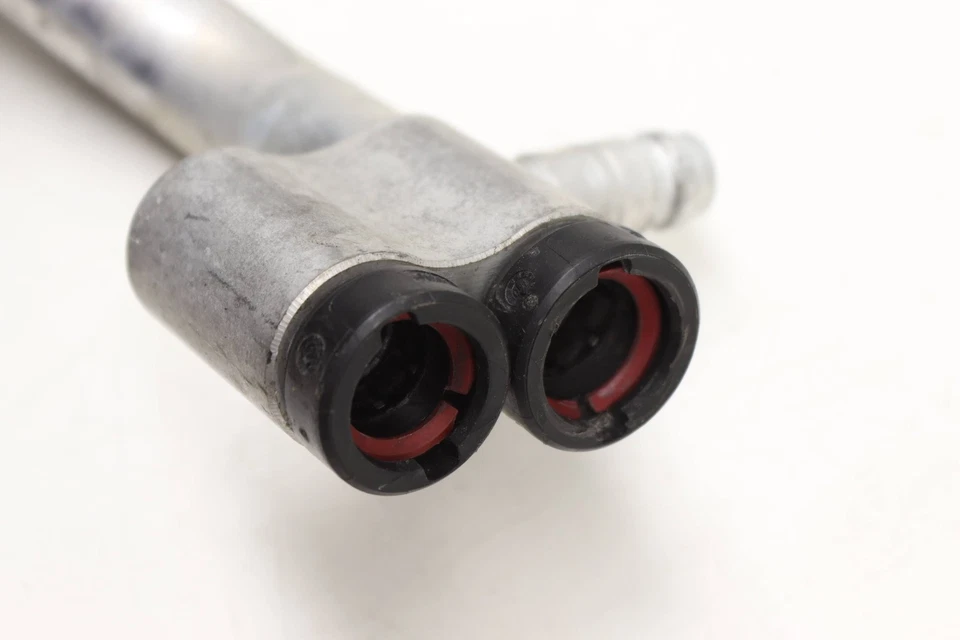 AUDI S4 2010-2016 - manguera/línea/tubo de CA de baja presión 8K1260712K Foto 4 de 4