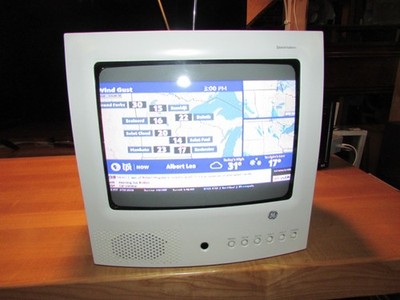 Vintage GE 09GP344 Spacemaker 9'' Retro Gaming CRT TV No Remote Tested & Working