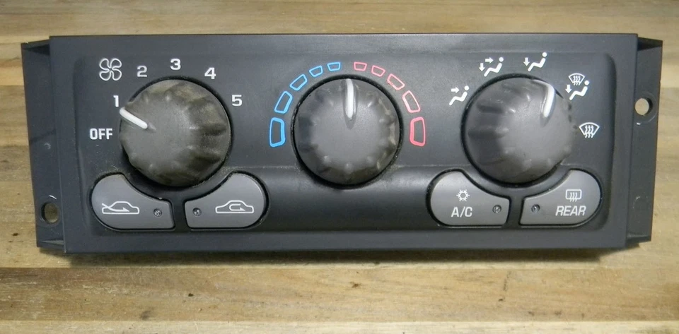 Aquecedor Pontiac Aztek controle climático A/C 01-05 10301044 J3124044 - Imagem 3 de 4