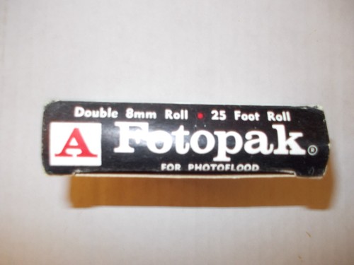 Fotopak Doble 8 mm - Rollo de 25 pies - Hecho en Bélgica - Caducado 1965 - Imagen 2 de 3