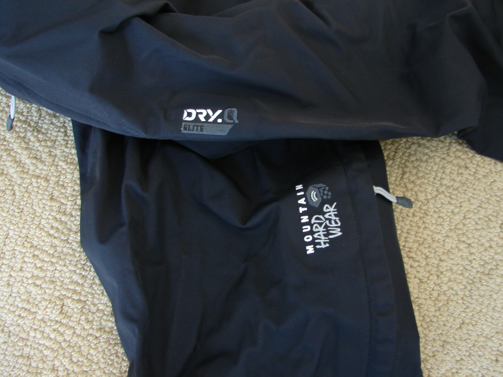 mountain hardwear dry q pants