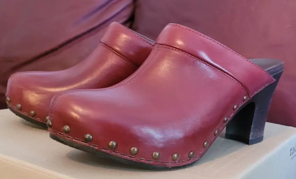 Dansko rae store