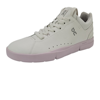 On THE ROGER Advantage  Women's Low-Top Trainers White Sz 9.5 48-98959 Pre-Owner
