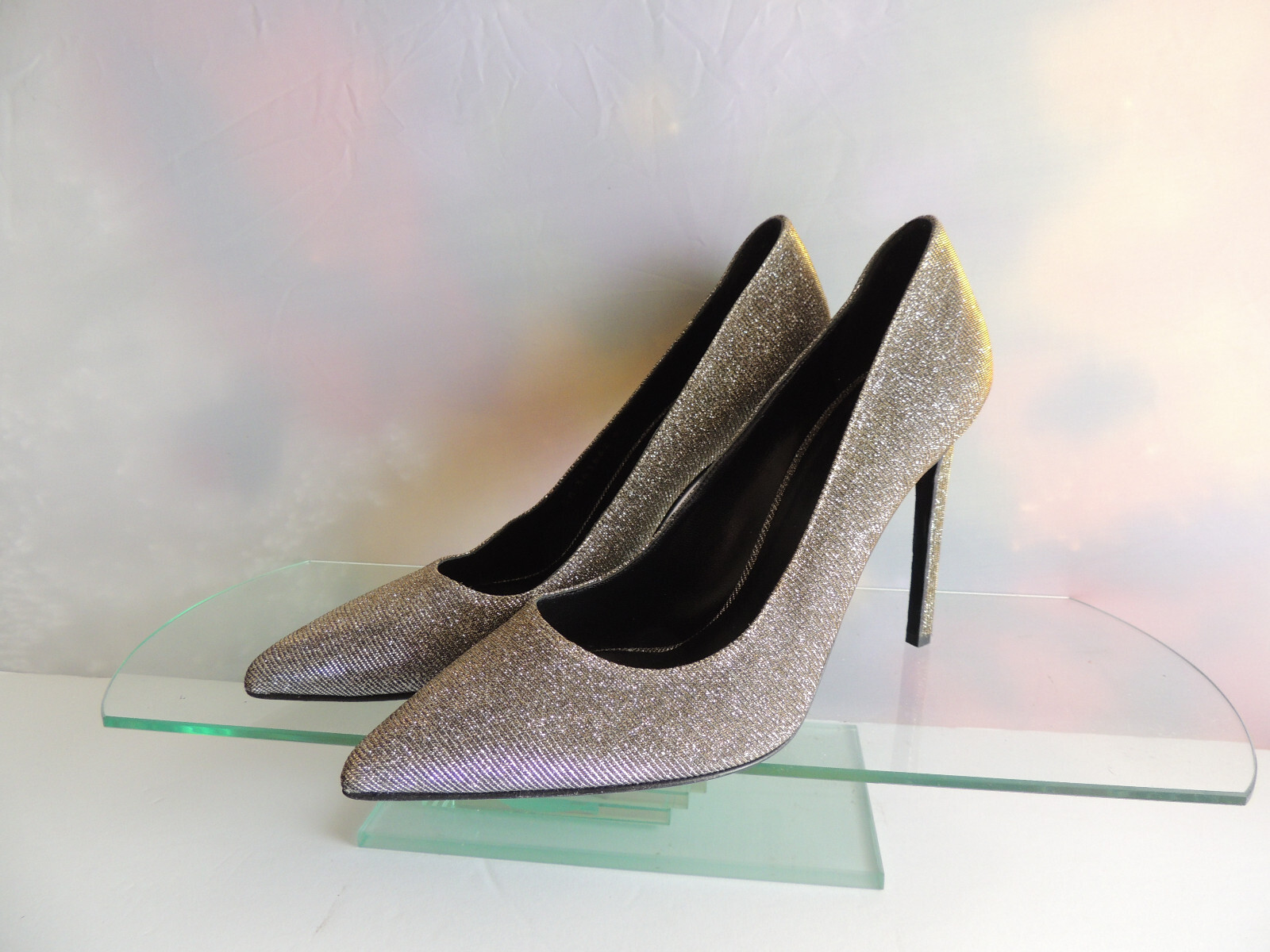 Yves Saint Laurent pompa punta glittery lamé oro taglia 40 US $ 795