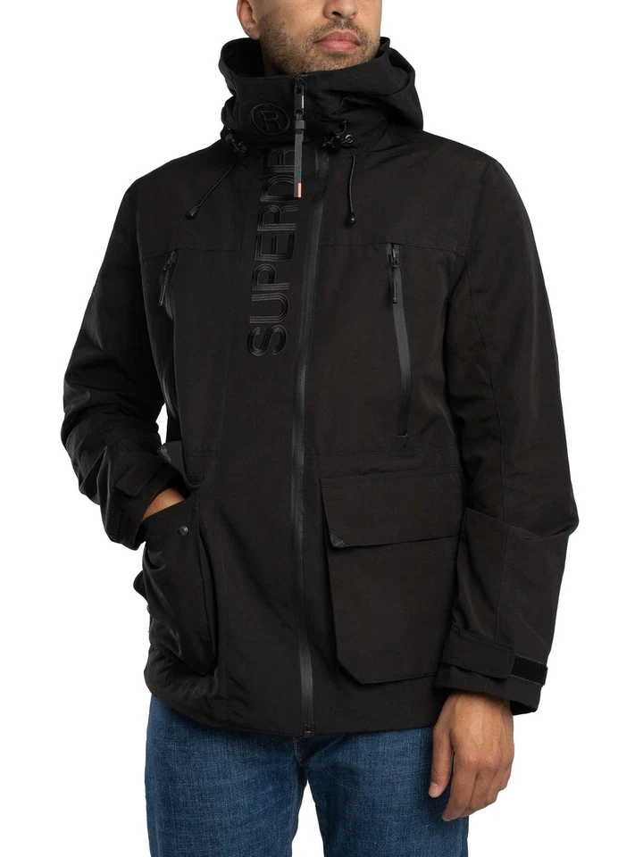 Superdry de los hombres Chaqueta cortavientos Ultimate EMB, Negro - Imagen 2 de 4