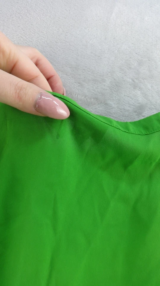 Blusa Worthington sin mangas con botones para mujer pequeña verde esmeralda semi transparente Foto 4 de 4