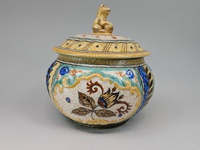 Joma Royal Zuid Gouda Holland 1950-60 Art Pottery w Figural Lid Pot Urn Jar EXC