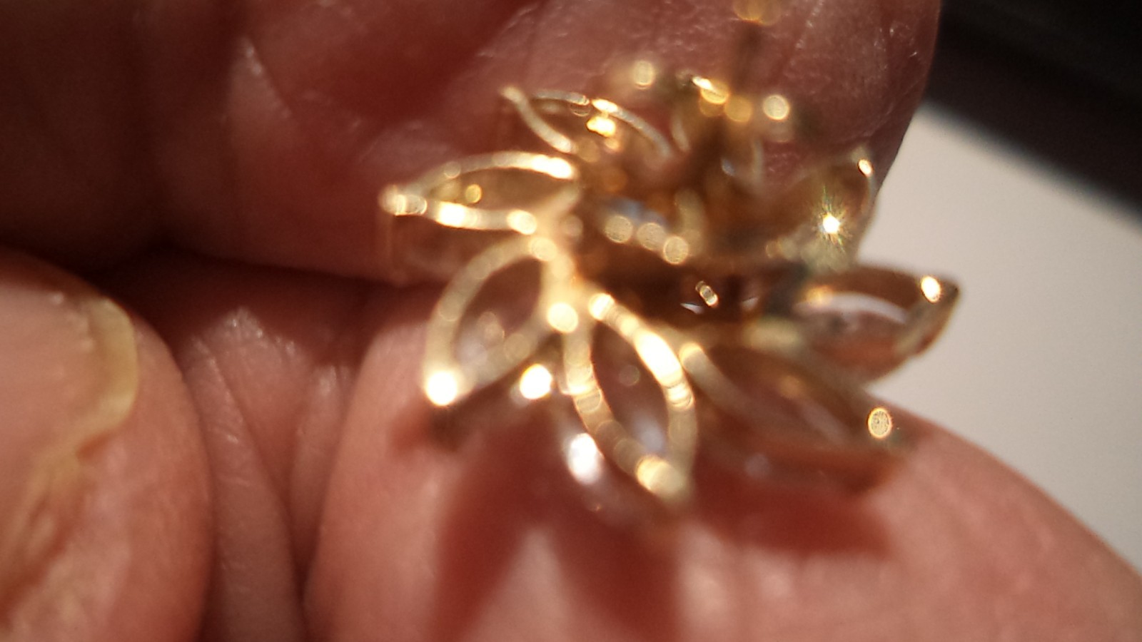 Pair Diamond Cluster stud Earrings- - image 3