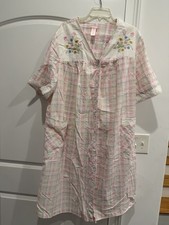 Secret Treasures women s nightgown/robe plus size 2X