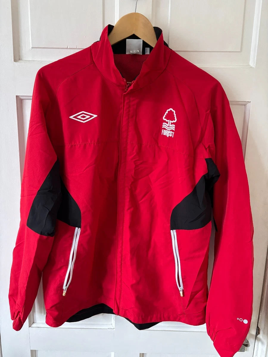 Umbro Nottingham Forest Training Kit Memorabilia Football Shirts