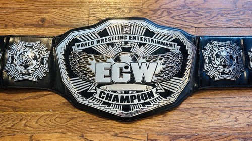 OFFICIAL FIGS TOY CO ECW BIG SILVER WORLD CHAMPIONSHIP REPLICA WRESTLING BELT - Picture 2 of 11