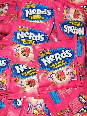 2 LBS Nerds Gummy Clusters Rainbow Treat Size Individually Wrapped Candy Bulk
