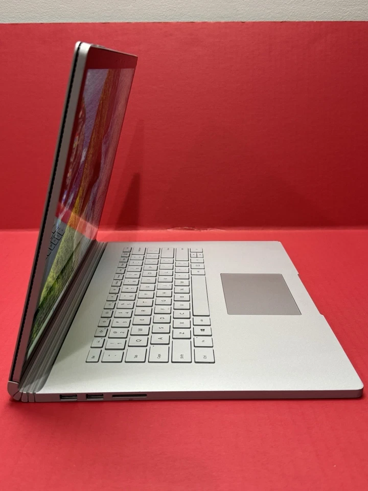 Microsoft Surface Book 3 15” i7 1065G7 1.3GHz 16GB RAM -256GB SSDGeForce GTX Ti - Image 2 of 4
