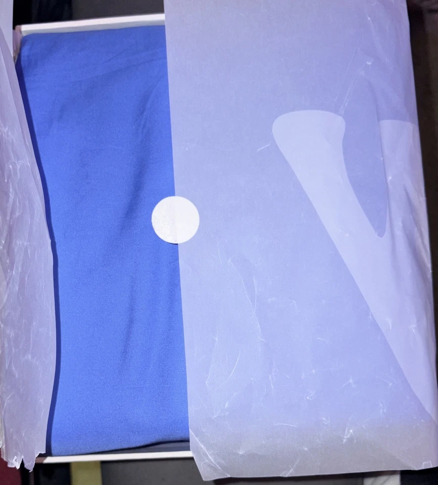 Buffy Lyocell Duvet Cover QUEEN Color: Blue (Never unfolded ) - Image 3 of 4